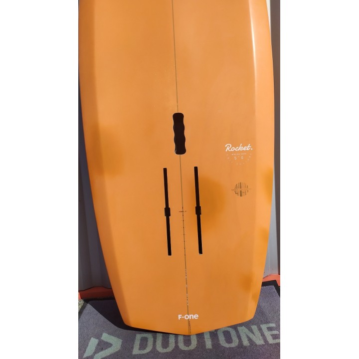 Planche wingfoil F-one rocket wing V2 5.0 occasion
